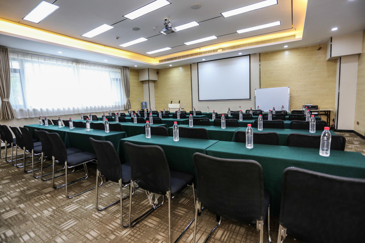 Lavande Hotel (Jinan High-tech Wanda Convention and Exhibition Center) 40/47