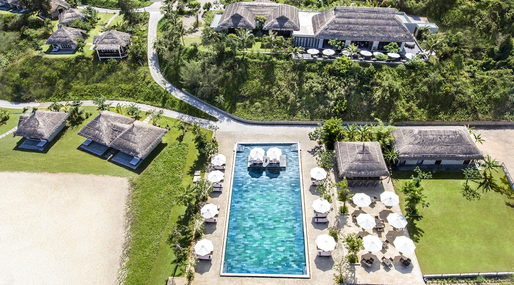 Crown Retreat Quy Nhon 12/88