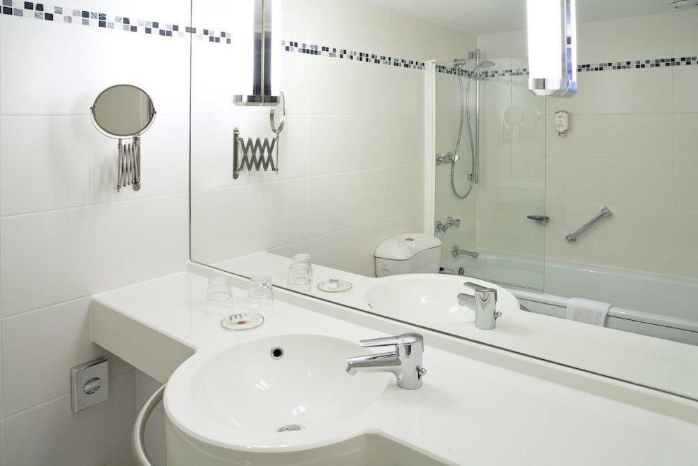MERCURE HOTEL HAGEN 14/67