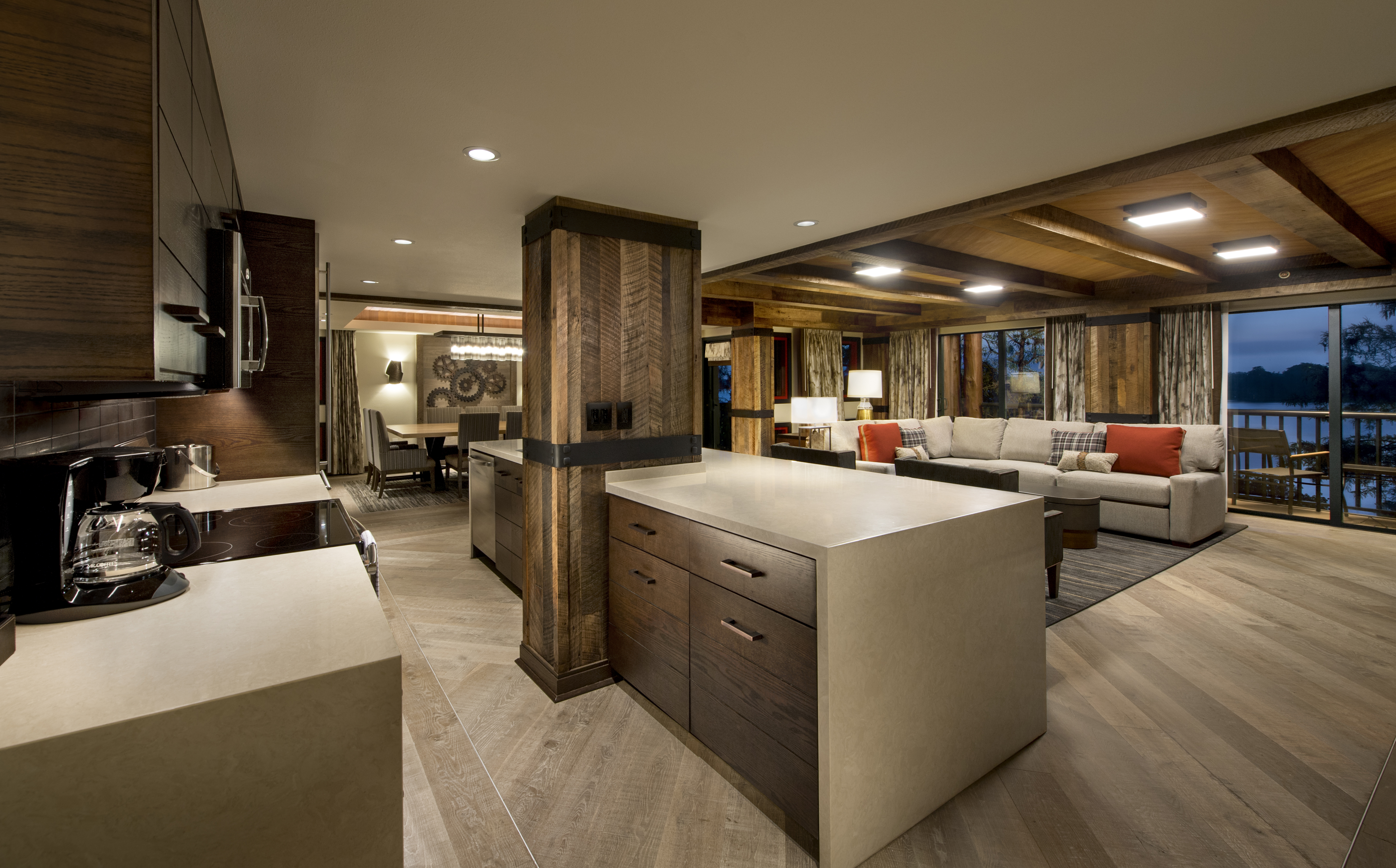 Copper Creek Villas and Cabins at Disneys Wilderness Lodge 6/14