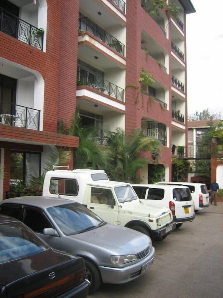 Samra Court 29/40