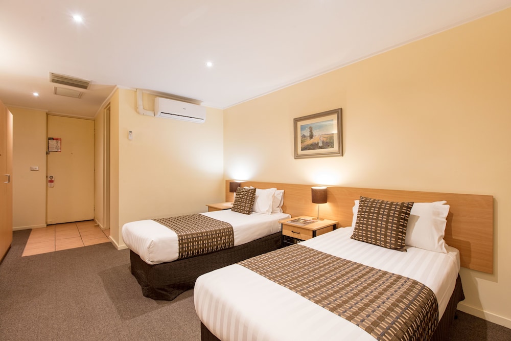 MILDURA INLANDER RESORT 15/40