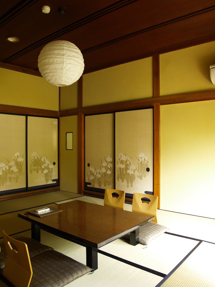Historical Ryokan Hostel K's House Ito Onsen - Hostel 28/50