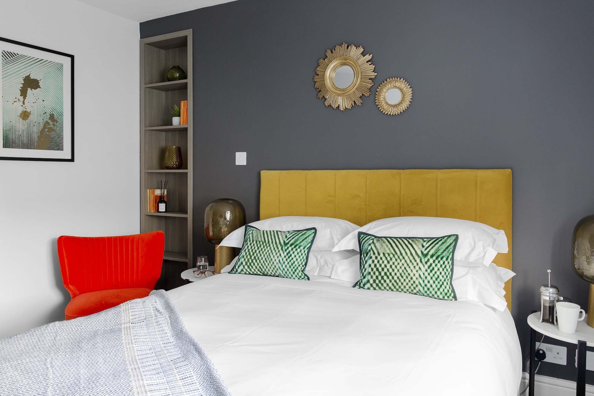 COZY, DOUBLE BED