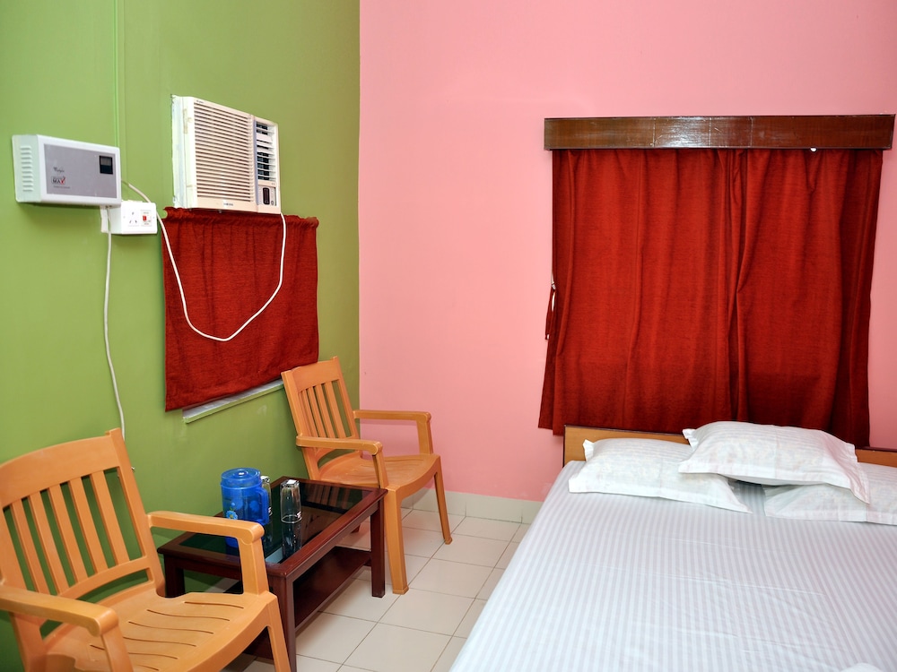 Hotel Purnima 13/19