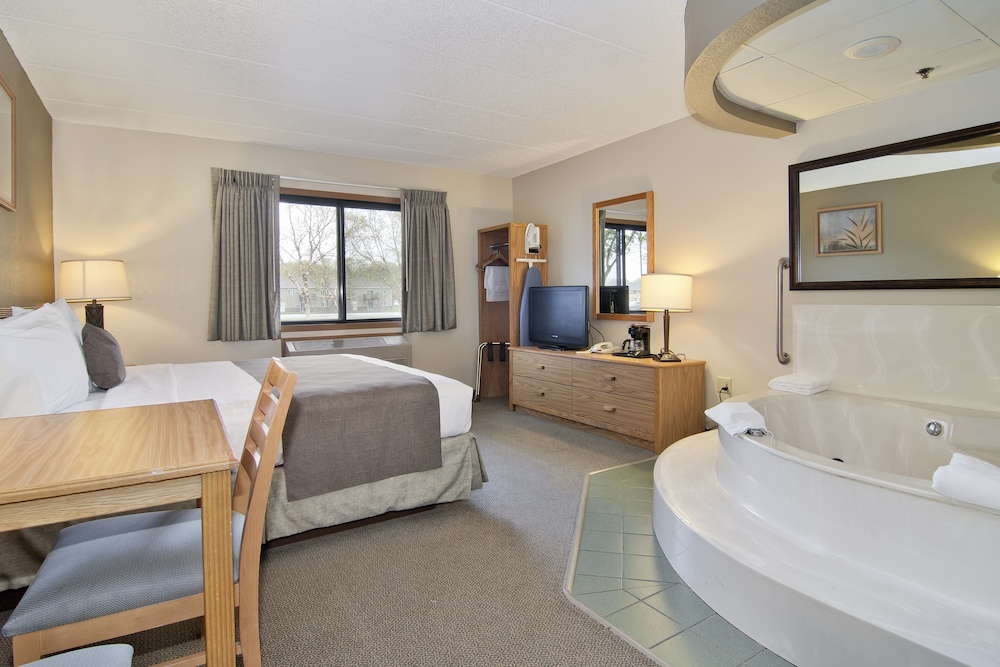 Boarders Inn Suites Faribault Mn 30/80
