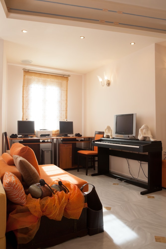 Epavlis Hotel And Spa 28/50