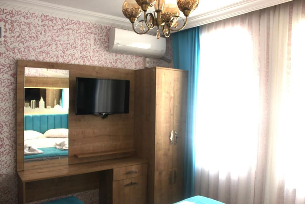 Megaron Hotel 62/62