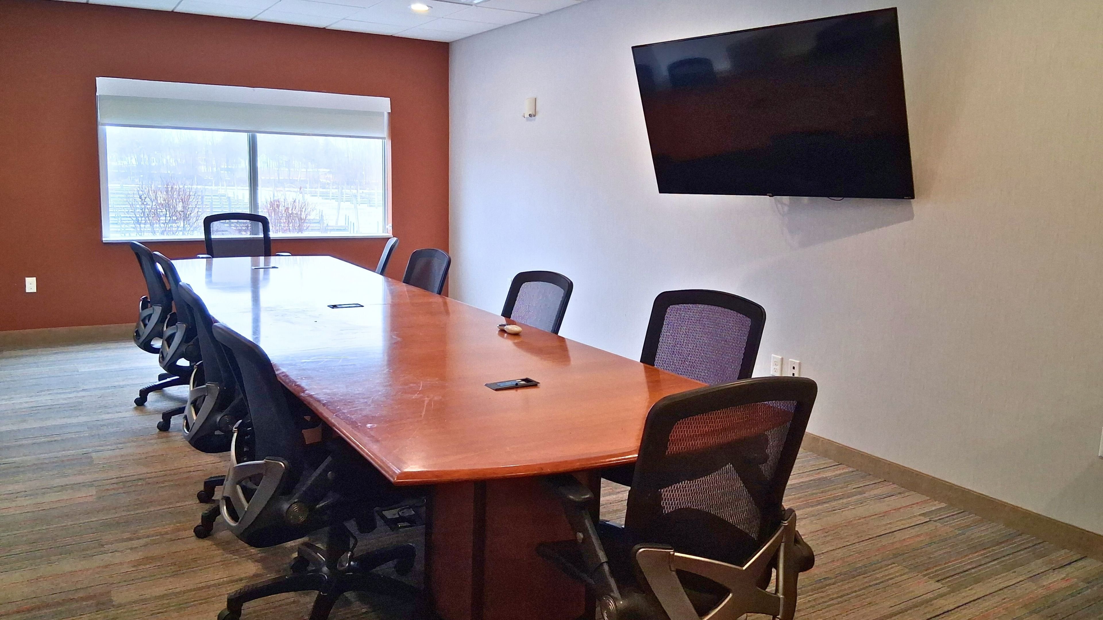 Holiday Inn Express Suites Port Huron 39/44