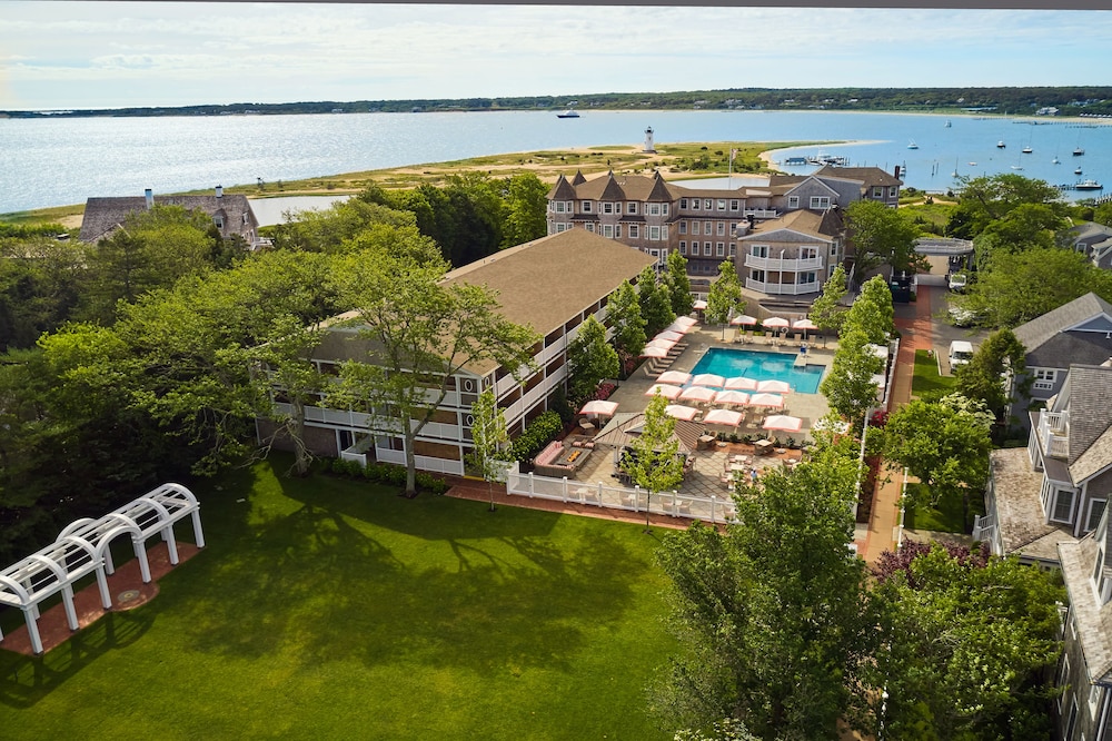 HARBOR VIEW HOTEL 48/50