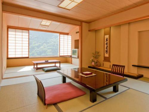 Japanese, Valley View, Corner