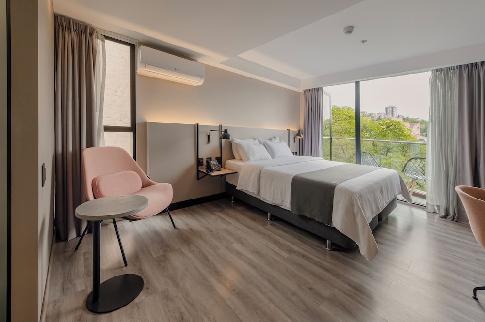LETTERA HOTEL 22/50