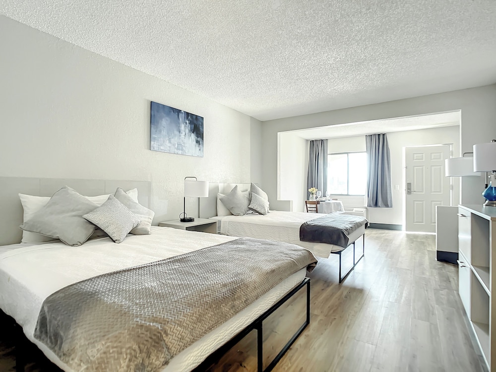 SIGNATURE, DOUBLE BED