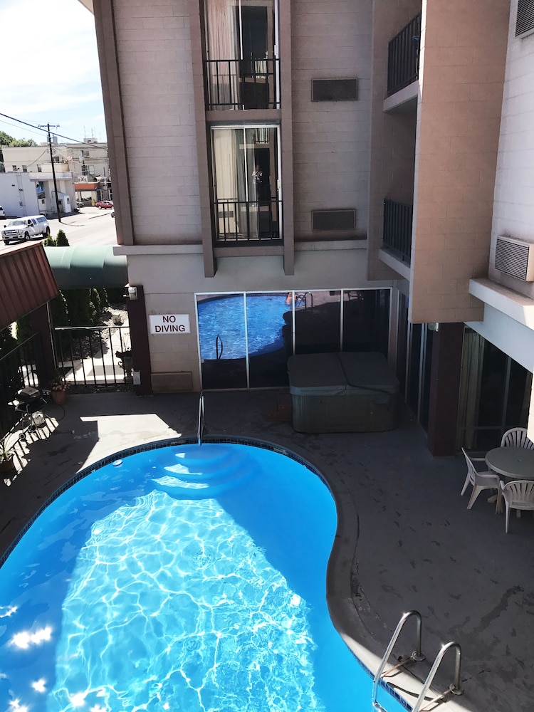 Fairbridge Inn Suites Lewiston 3/48