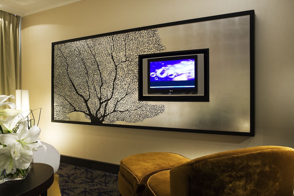 Sofitel Marseille Vieux Port Hotel 5/50