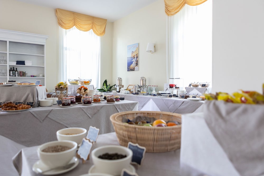 Hotel Villa Galeazzi 64/75