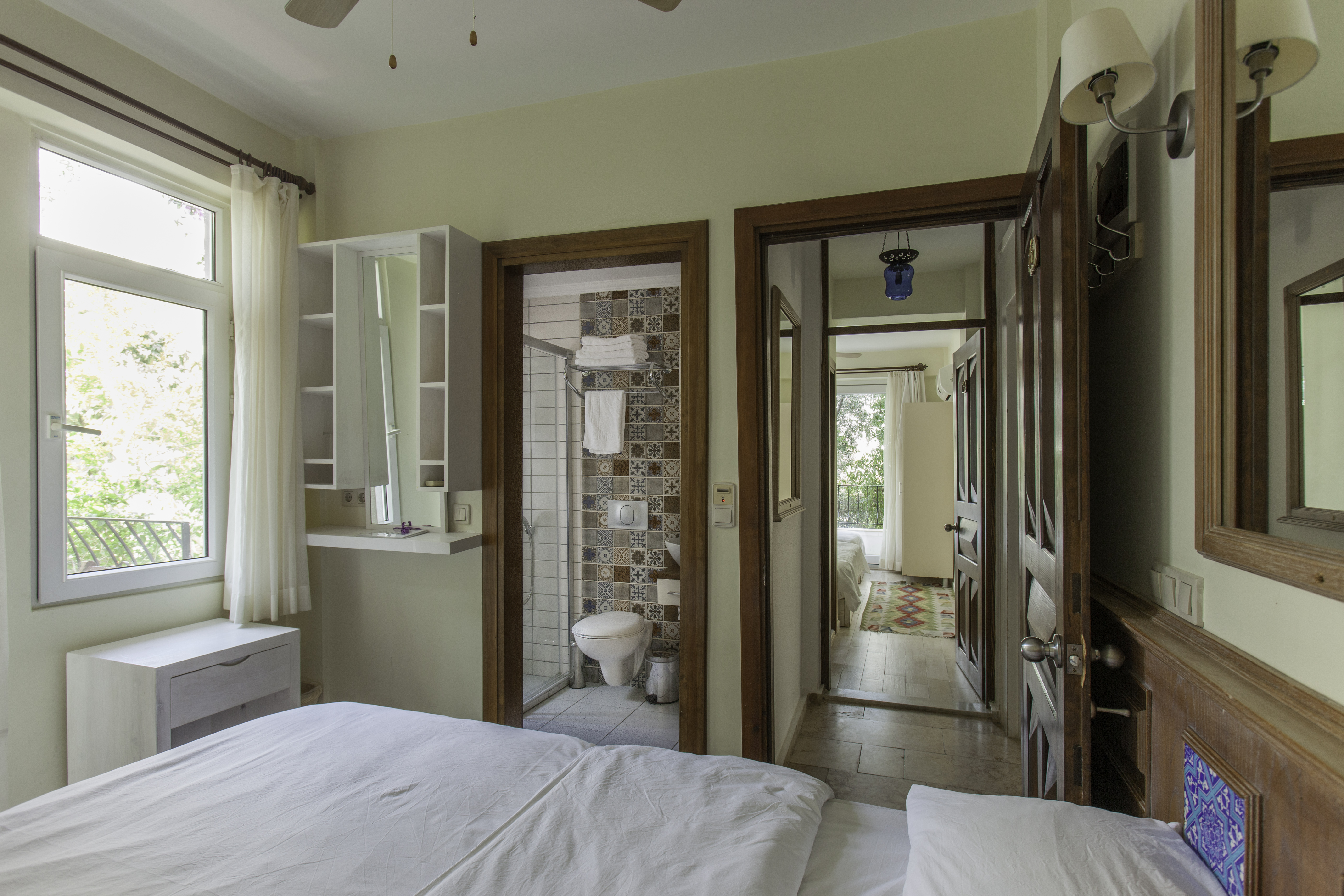 Economy, Double Bed