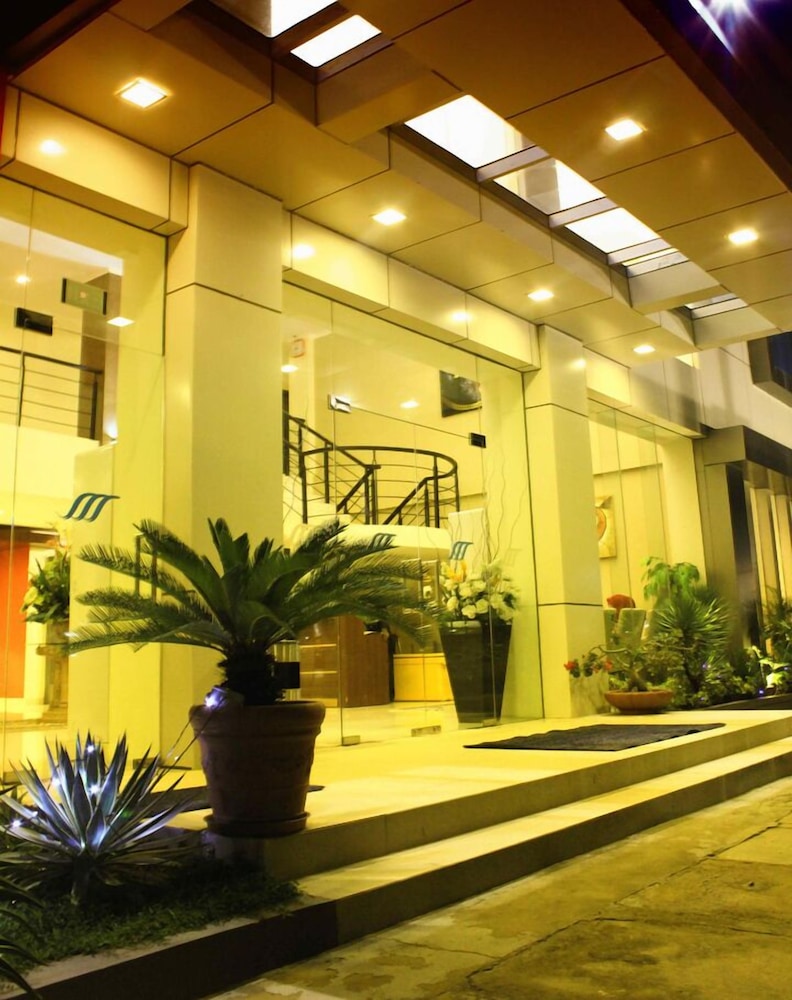 Royal Mamberamo Hotel 2/24