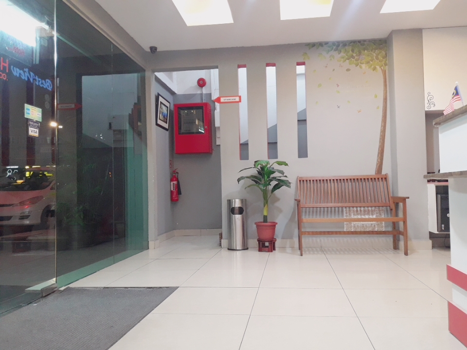 Lobby at Swing and Pillows at PJ SS2, PETALING JAYA
