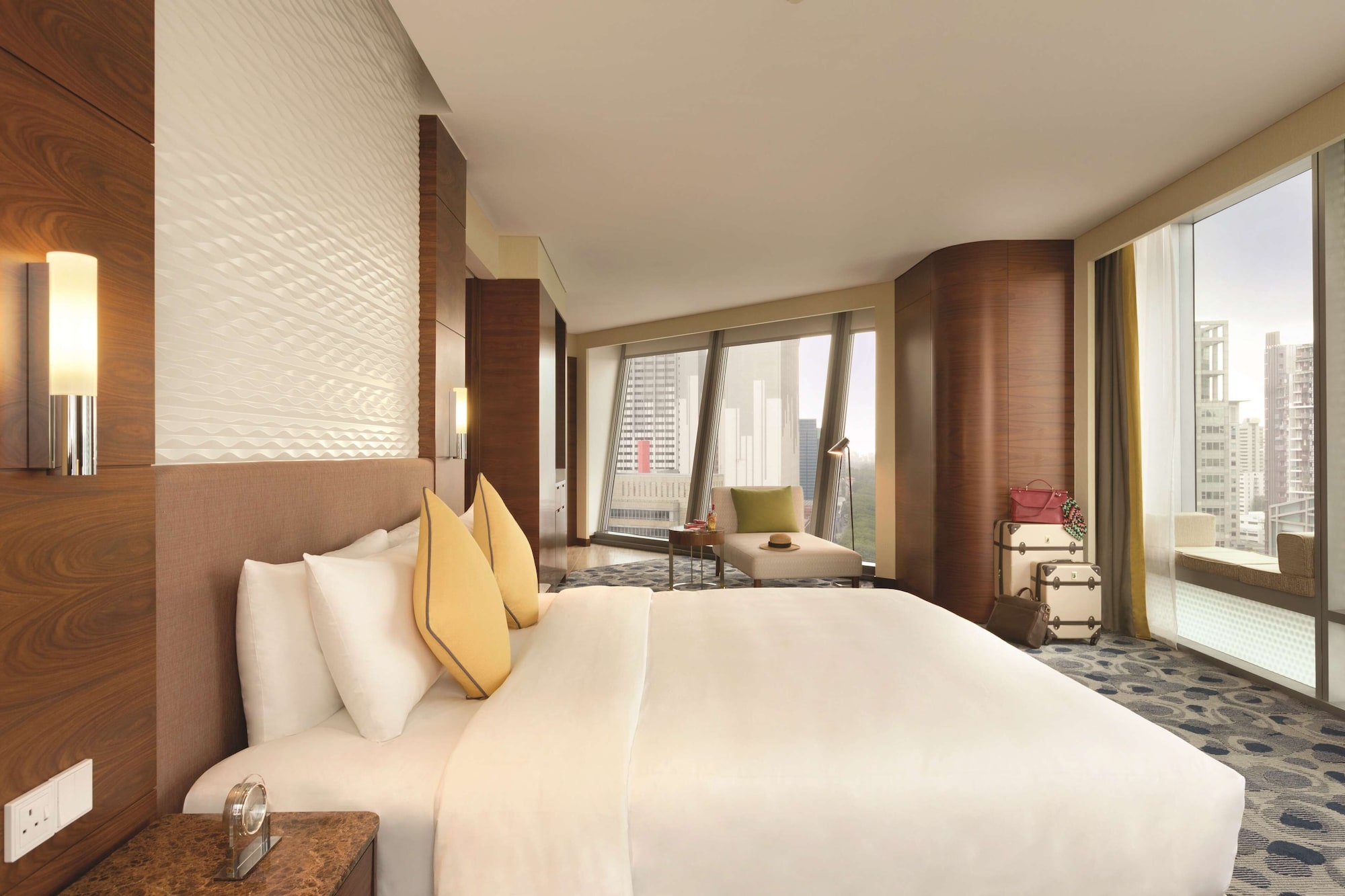 CLUB, PANORAMA, KING BED