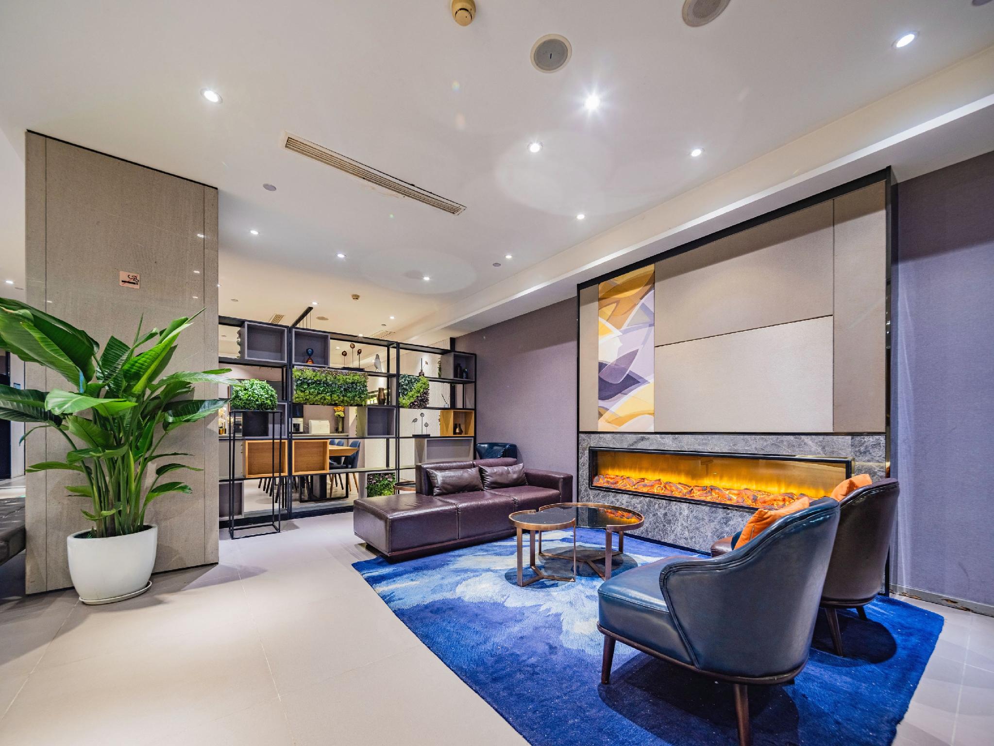 Homeinn Selected (Chengdu Panda Base Zoo subway station store) 15/35