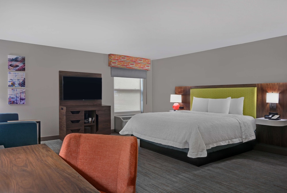 Hampton Inn Charlotte-Monroe 22/54