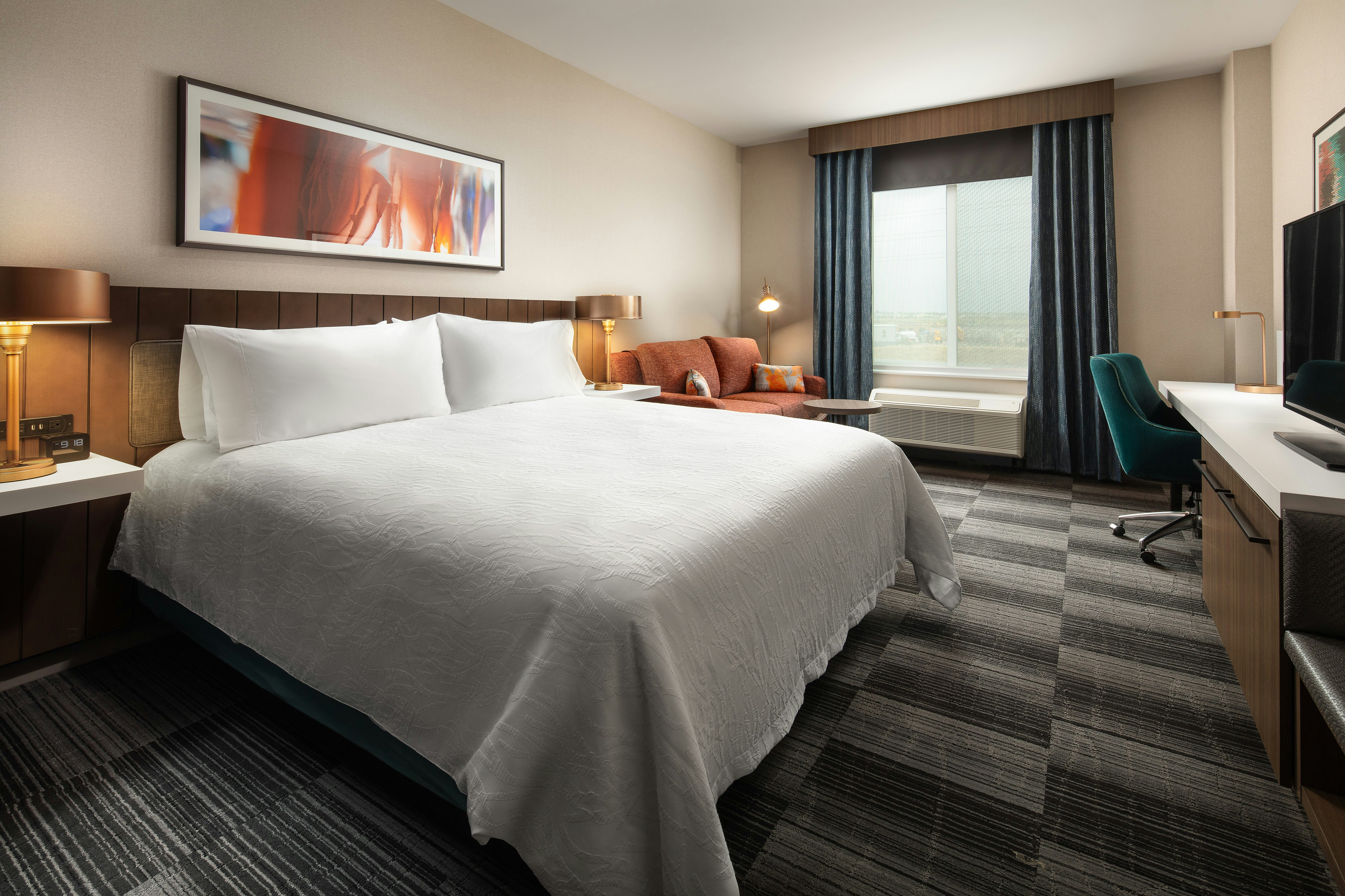 ROOM, KING BED, ACCESSIBLE