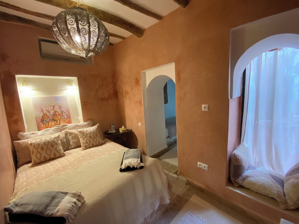 Riad Timila 29/50