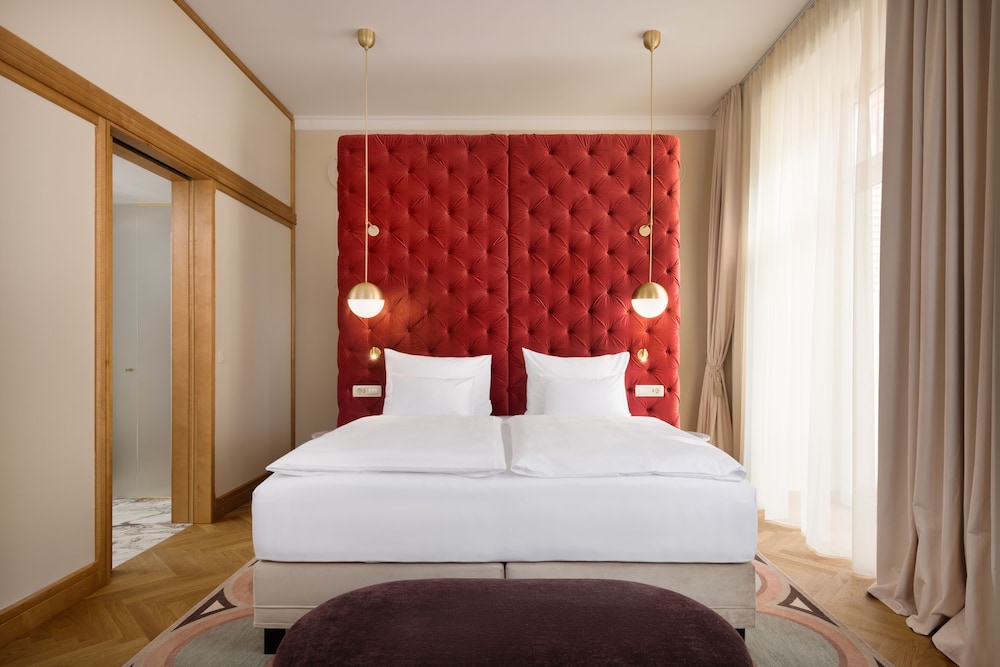 Grand Hotel Union Eurostars (ex Grand Hotel Union) 15/81
