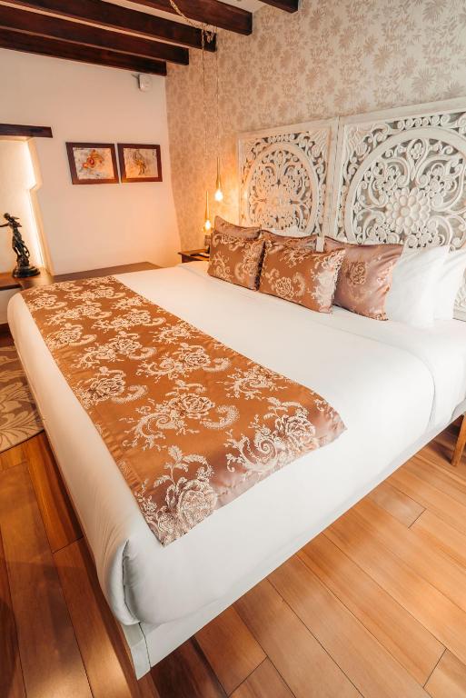 Room, Double or Twin Bed, Balcony