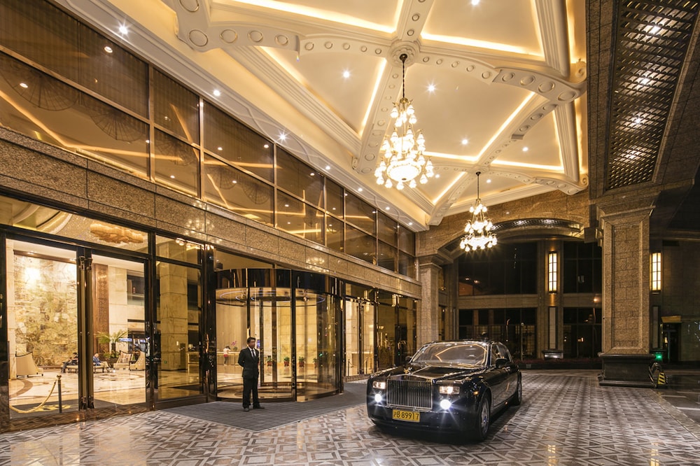ROYAL CENTURY HOTEL SHANGHAI 31/35