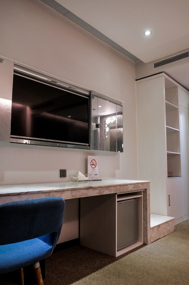 Signature Boutique Hotel 11/50