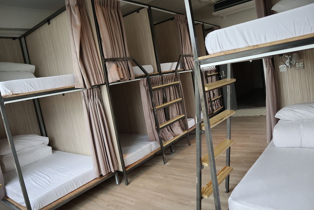 Five Elements Hostel Taipei 9/26