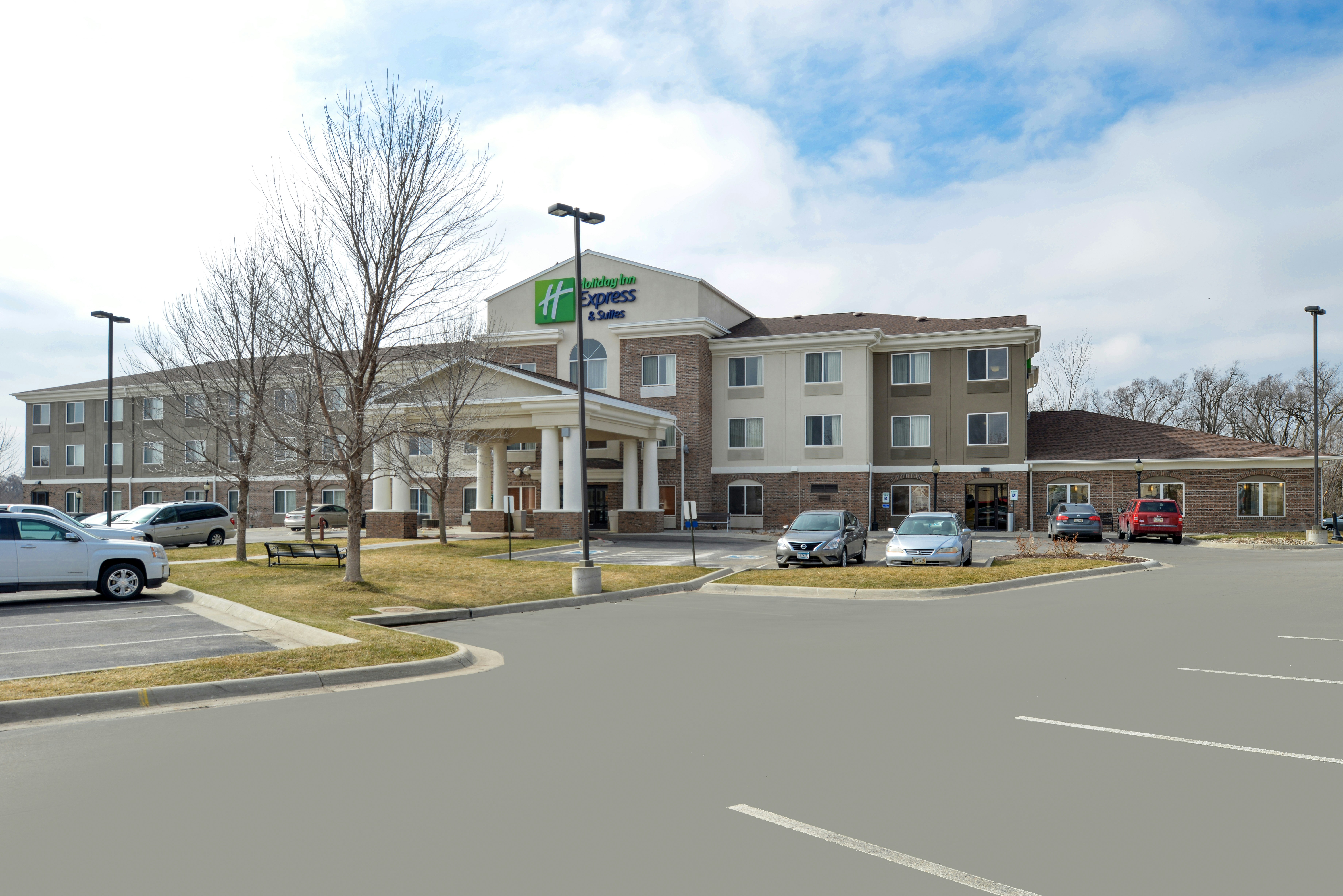 Holiday Inn Express Hotel And Suites Omaha West 45/46