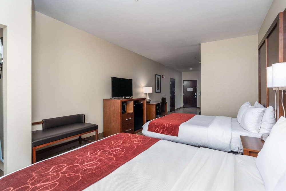 SUITE, 2 QUEEN BEDS, ACCESSIBLE