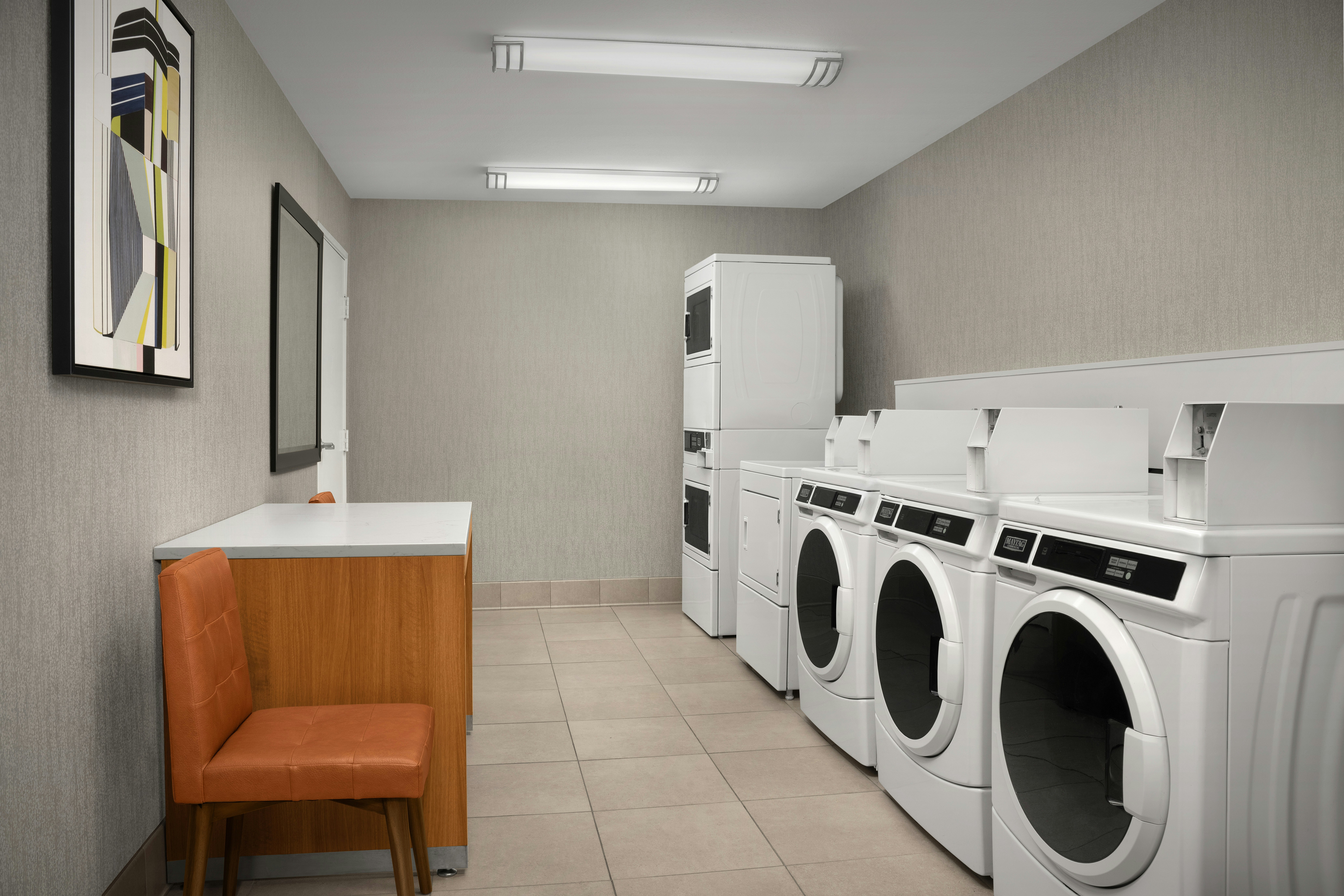 Hampton Inn And Suites Denver Tech Center 9/69