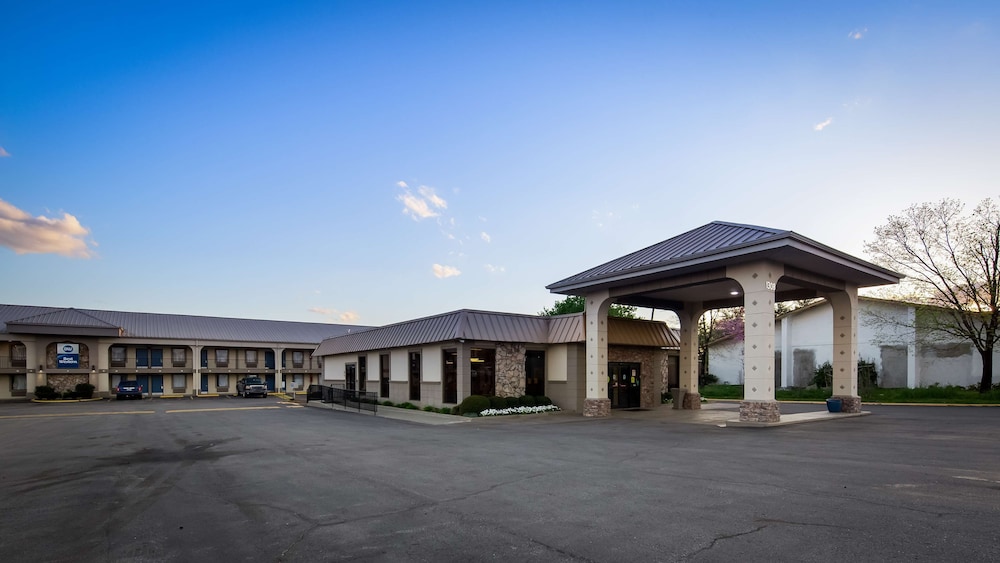 Best Western Franklin Inn 7/36