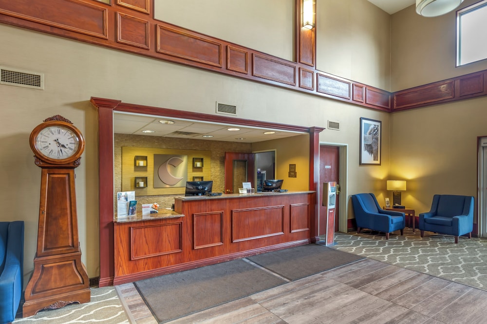 Comfort Inn & Suites Rapid City South - Mt Rushmore Gateway 6/66