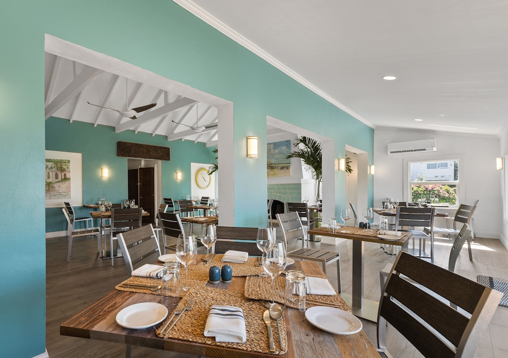 Romora Bay Resort Marina 34/50