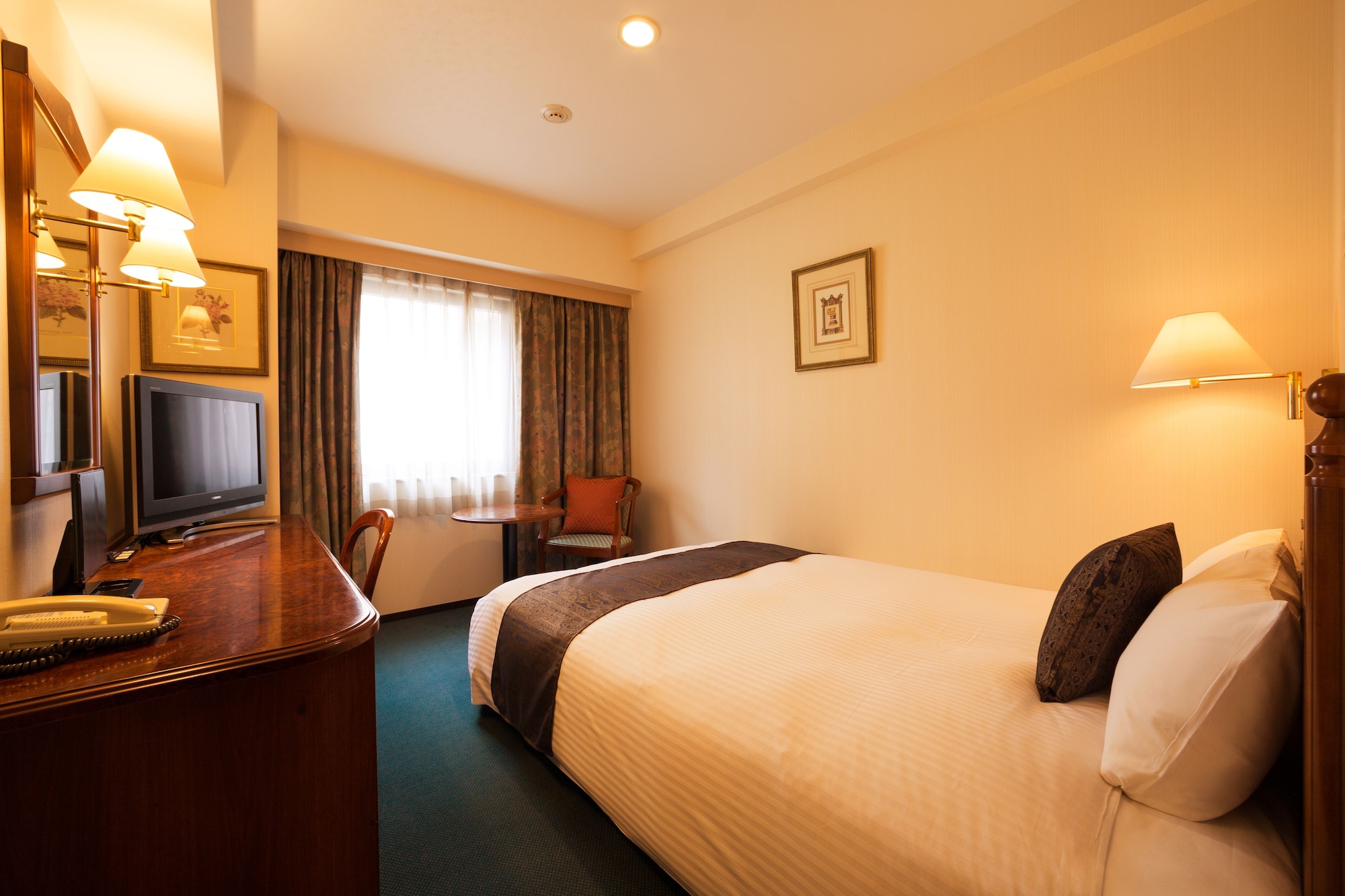 STANDARD, DOUBLE BED
