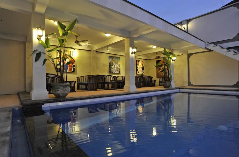 Aquarius Beach Hotel 41/64