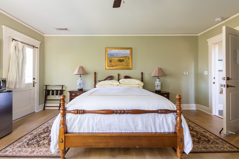 Arroyo Vista Inn 21/72