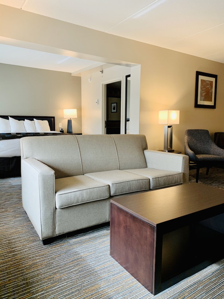 Wingate By Wyndham Wilmington 34/56