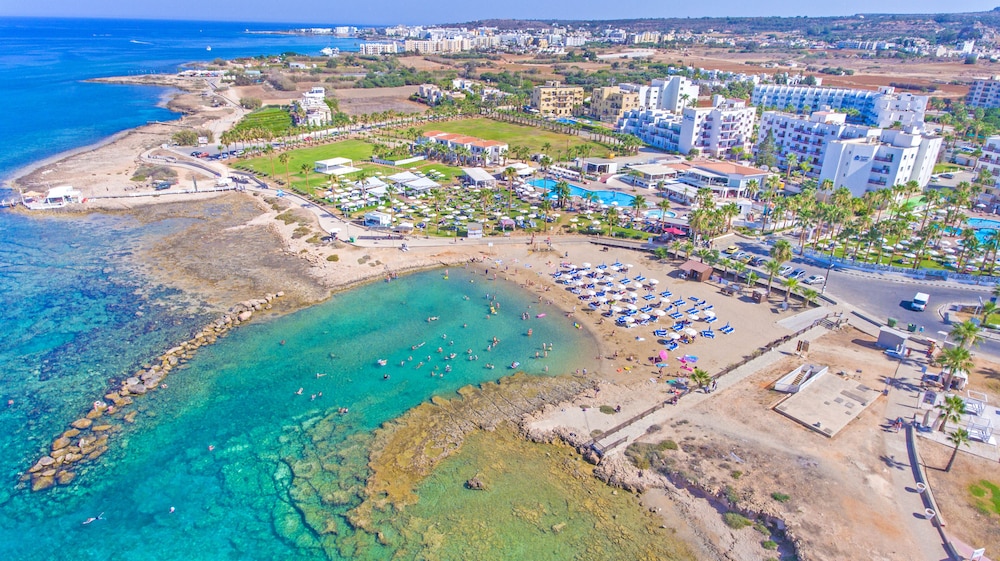 Tsokkos Anastasia Beach Hotel 49/50