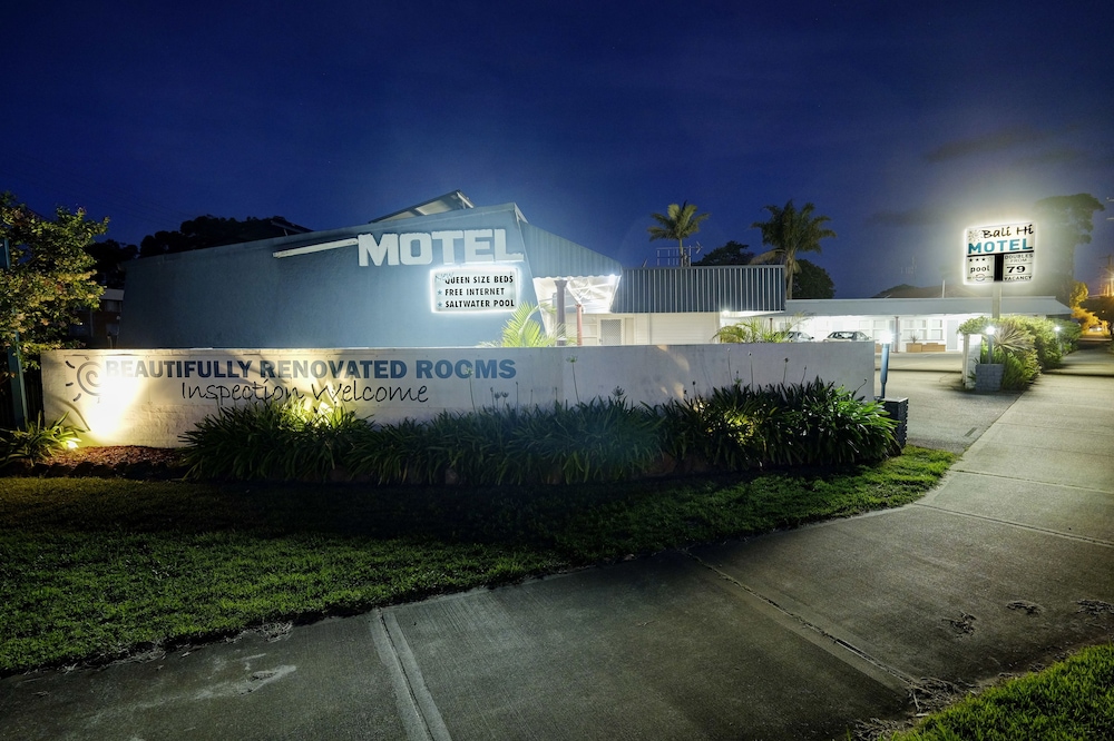 BALI HI MOTEL 46/49