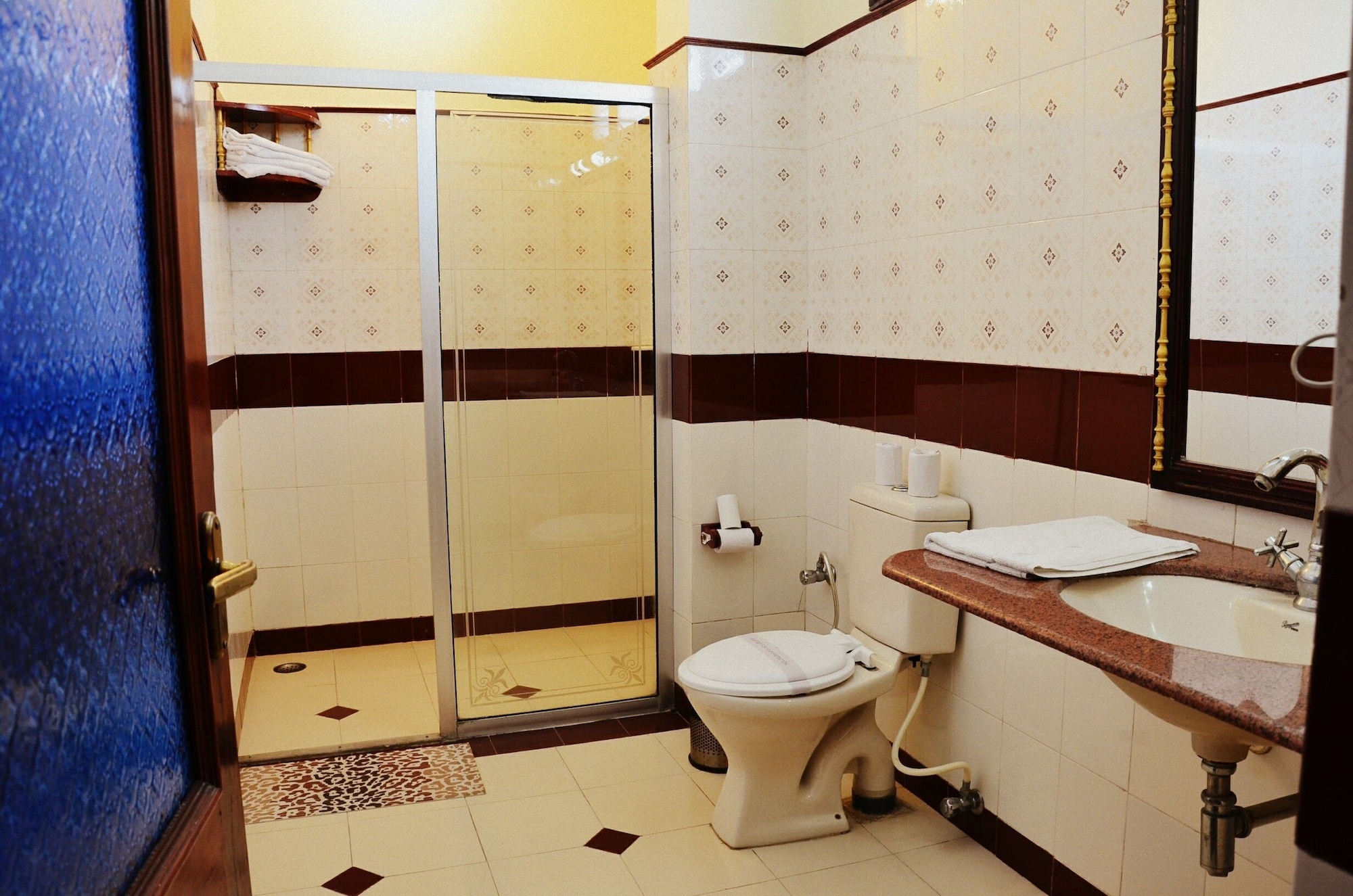 غرفة ملكية ديلوكس بسريرين منفصلين، HOTEL VIMAL HERITAGE 2/2