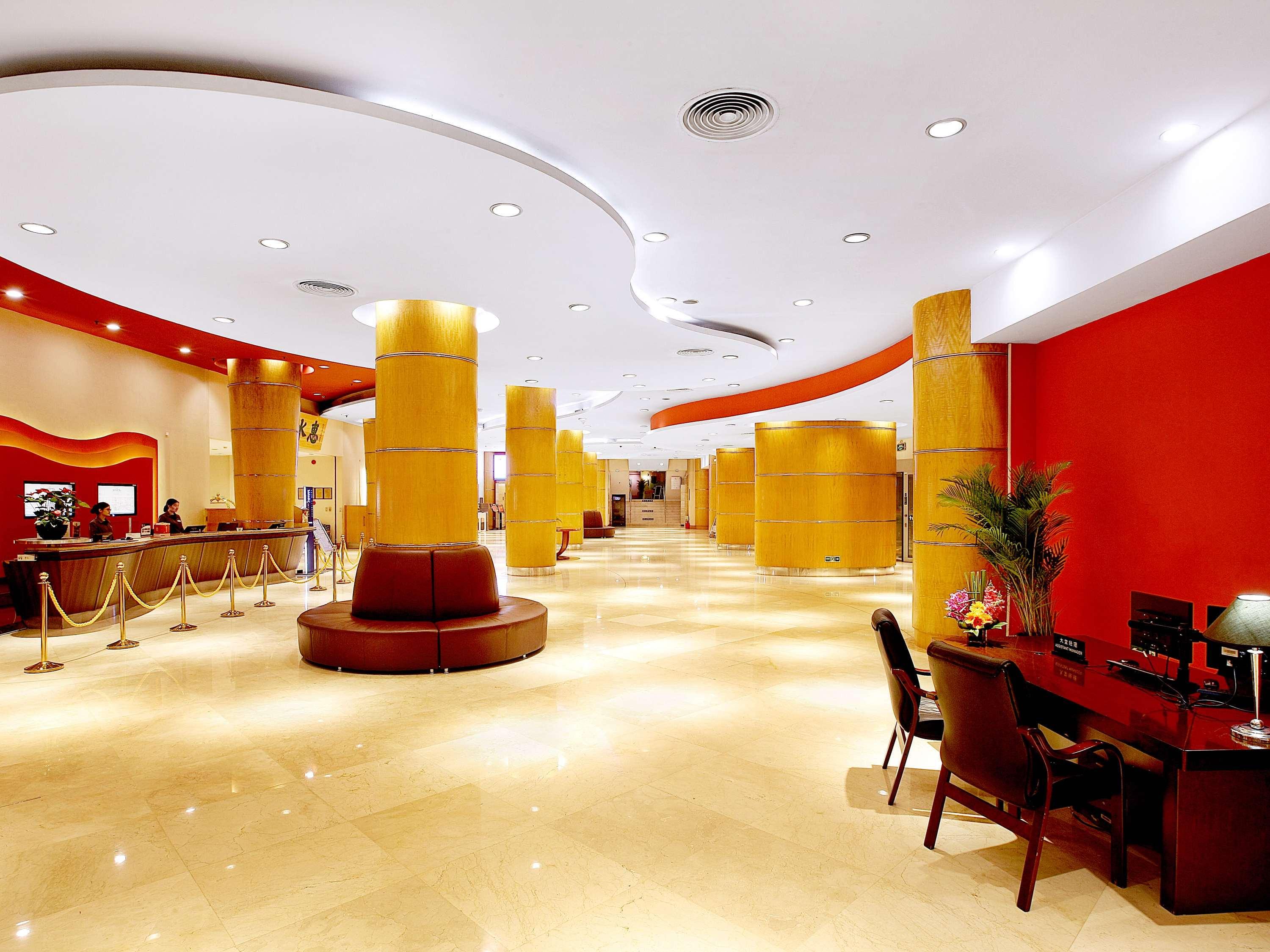 Beijing XinQiao Hotel 3/50