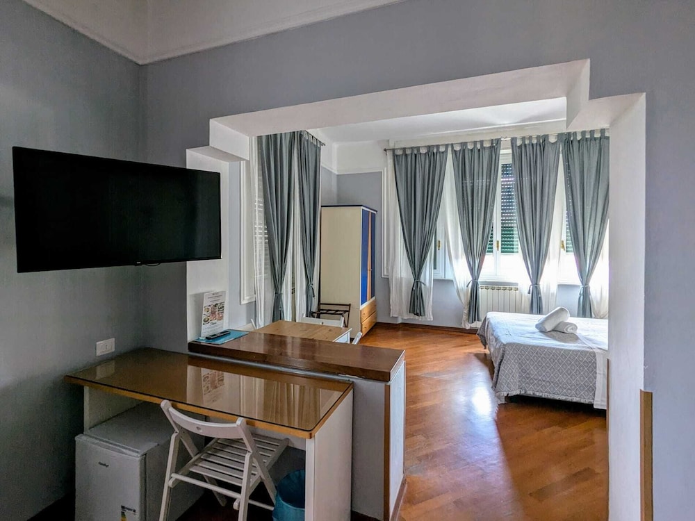 Hotel Soggiorno Athena 57/64