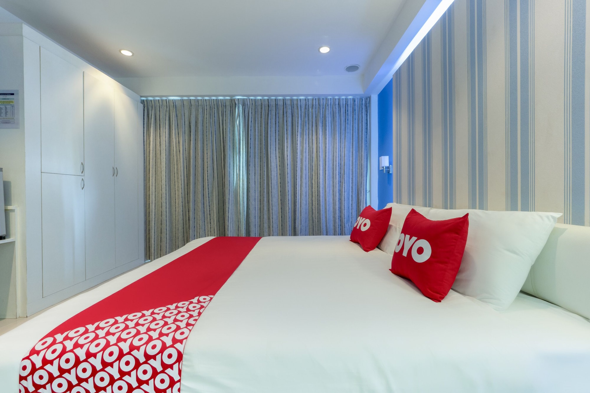 PREMIER, DOUBLE BED