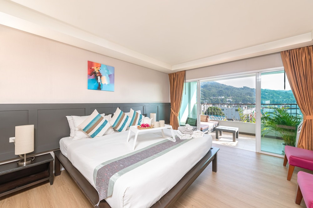 Casa Del M Resort 34/77